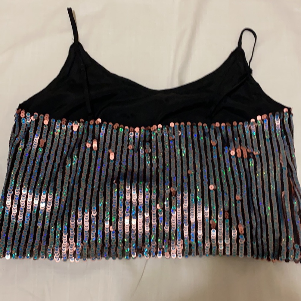 Sequins Top - Picture 2 of 3